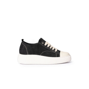 Sneakers in Camoscio con Suola Alta a Coste – Colore Nero
