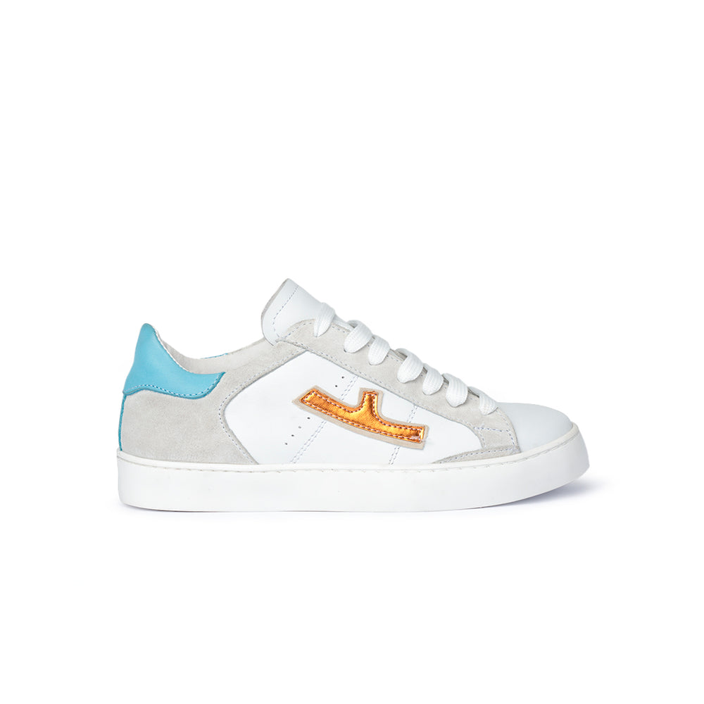 Sneaker in pelle bianca con dettagli oro e azzurro Donna