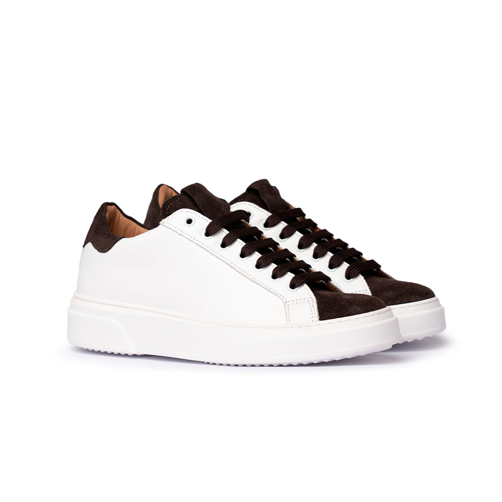 Sneaker in Pelle Bianca e Camoscio Marrone con Suola Bianca – Bianco/Marrone