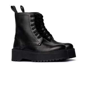 Stivaletto stringato con suola platform in pelle nera