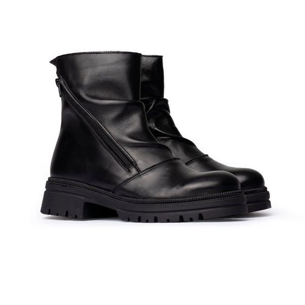 Stivaletto alto in pelle nera con zip diagonale
